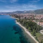Kastel Luksic 12 * Kaštela