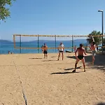 Kastel Luksic 12 *